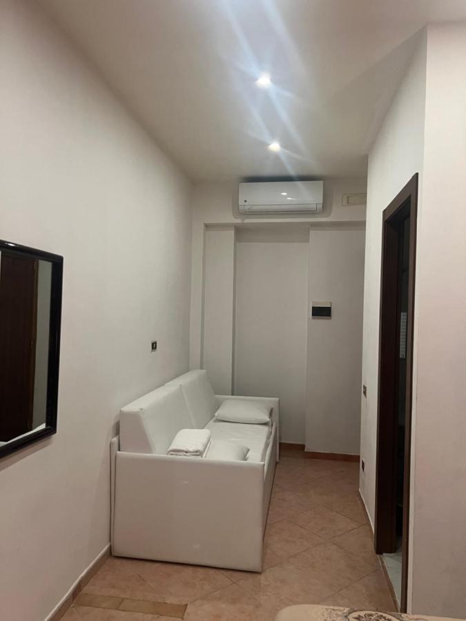 Terminal Guest House 24 Rome Exterior photo